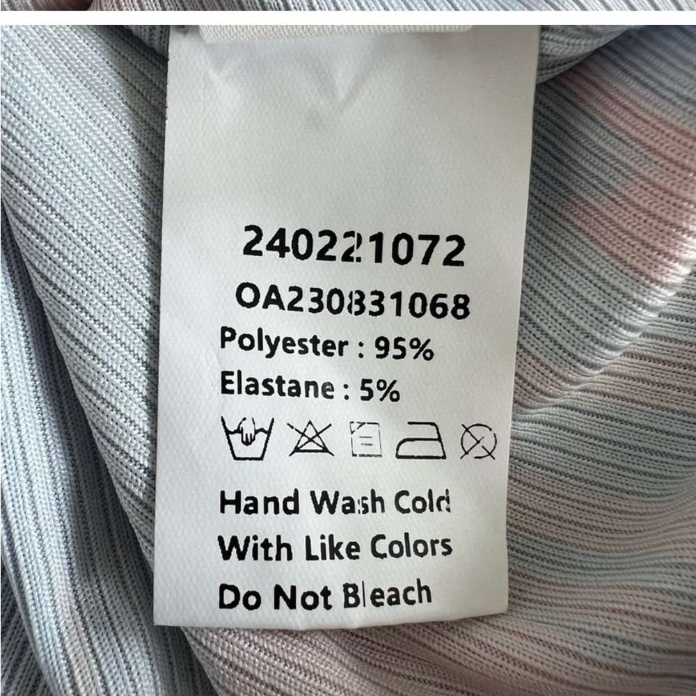 Commense size medium - Picture 4 of 6